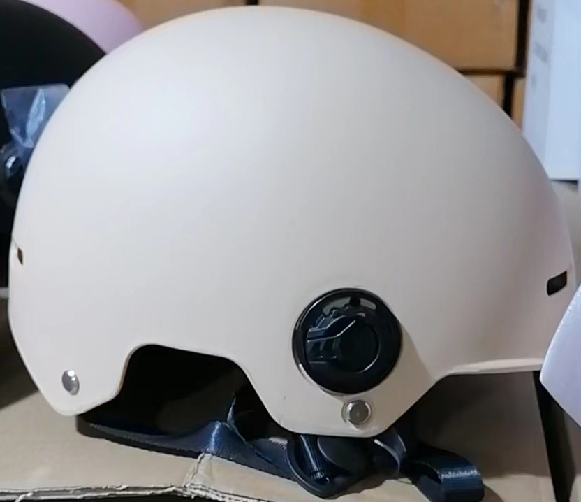 Sandy EggWhite Helmet