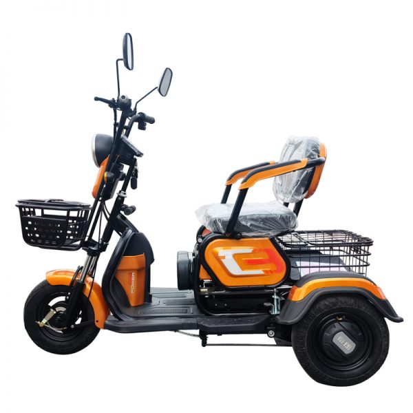 SM-306 3 wheel scooter Orange
