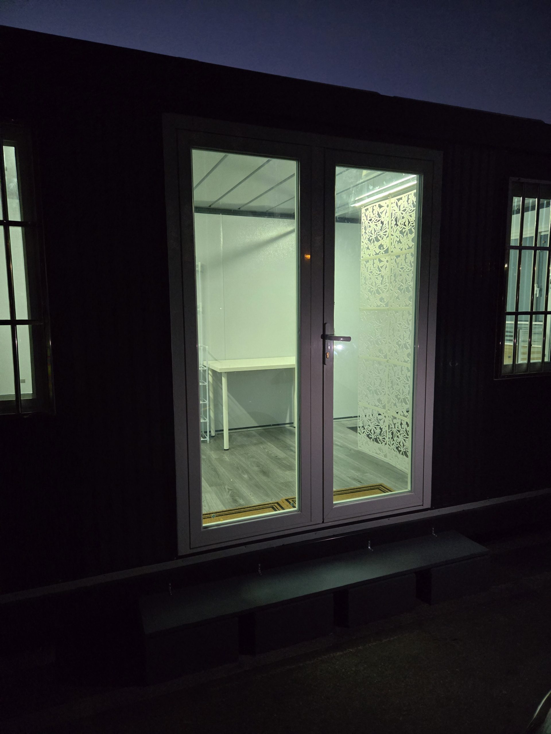 PF-102A Solar Container Office night view
